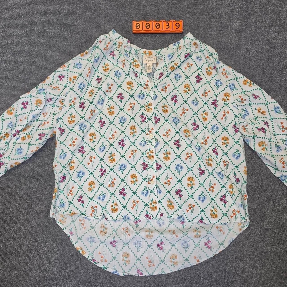 St. John's Bay white floral print blouse with diamond grid pattern